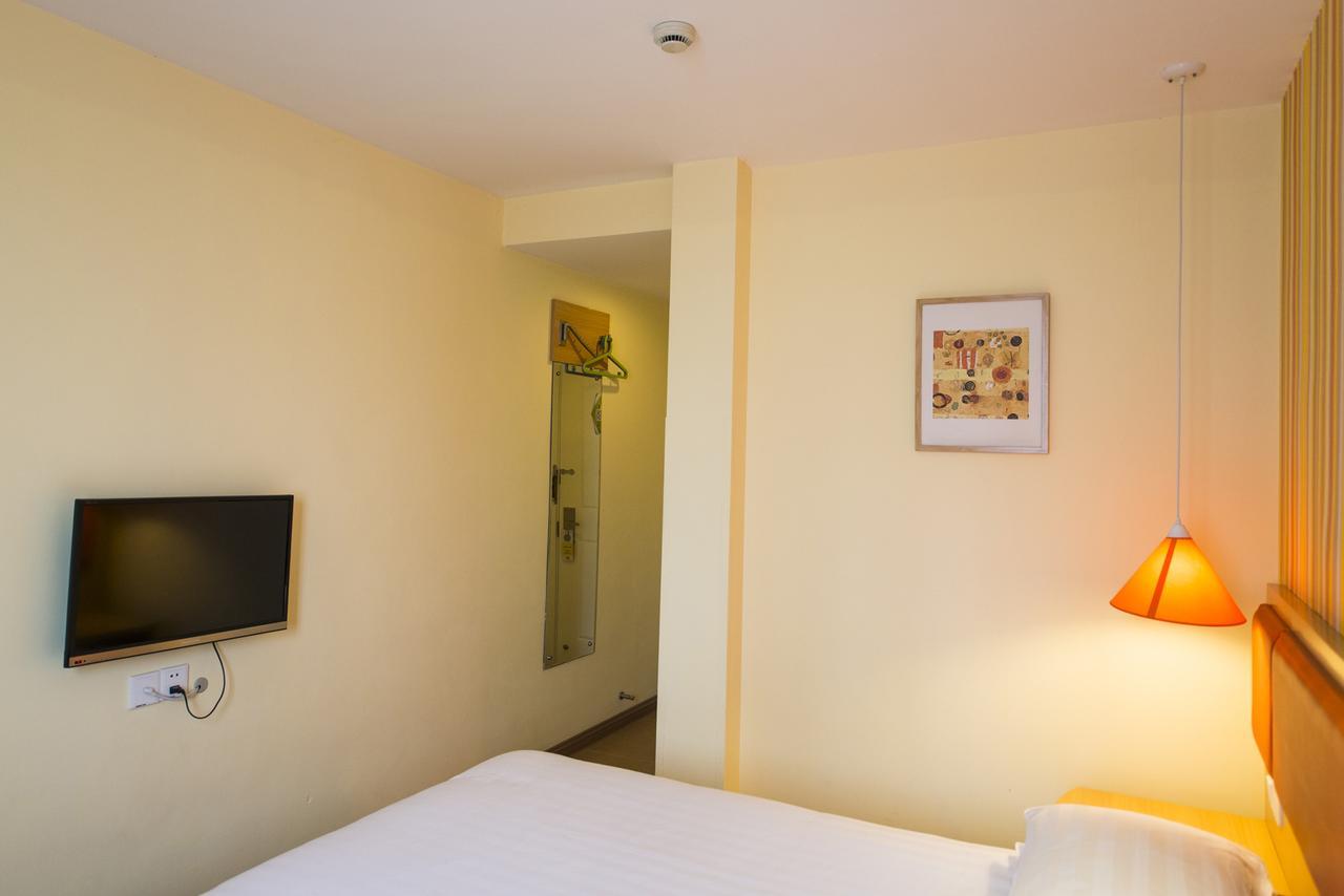 Home Inn Guiyang Zunyi Road Extérieur photo